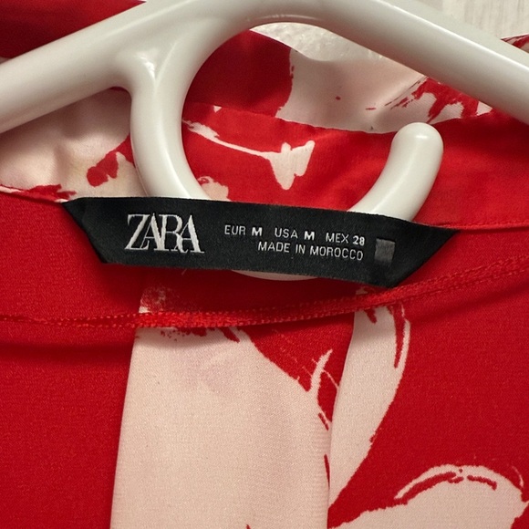 Zara Red and White Floral Shirt - Picture 2 of 3